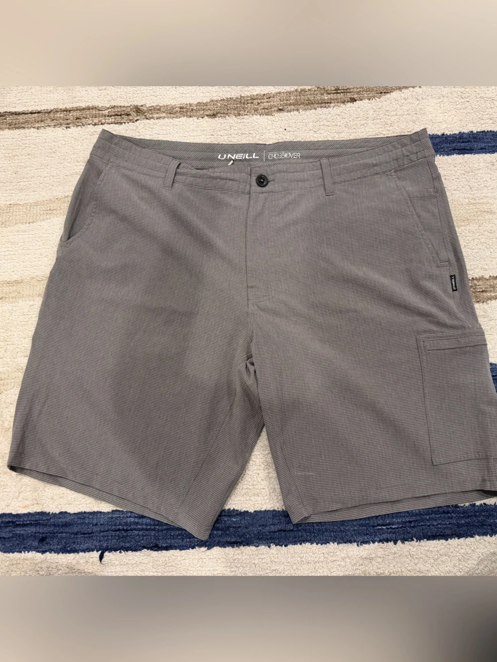 O'Neill Men’s Gray Flat-Front Performance Shorts